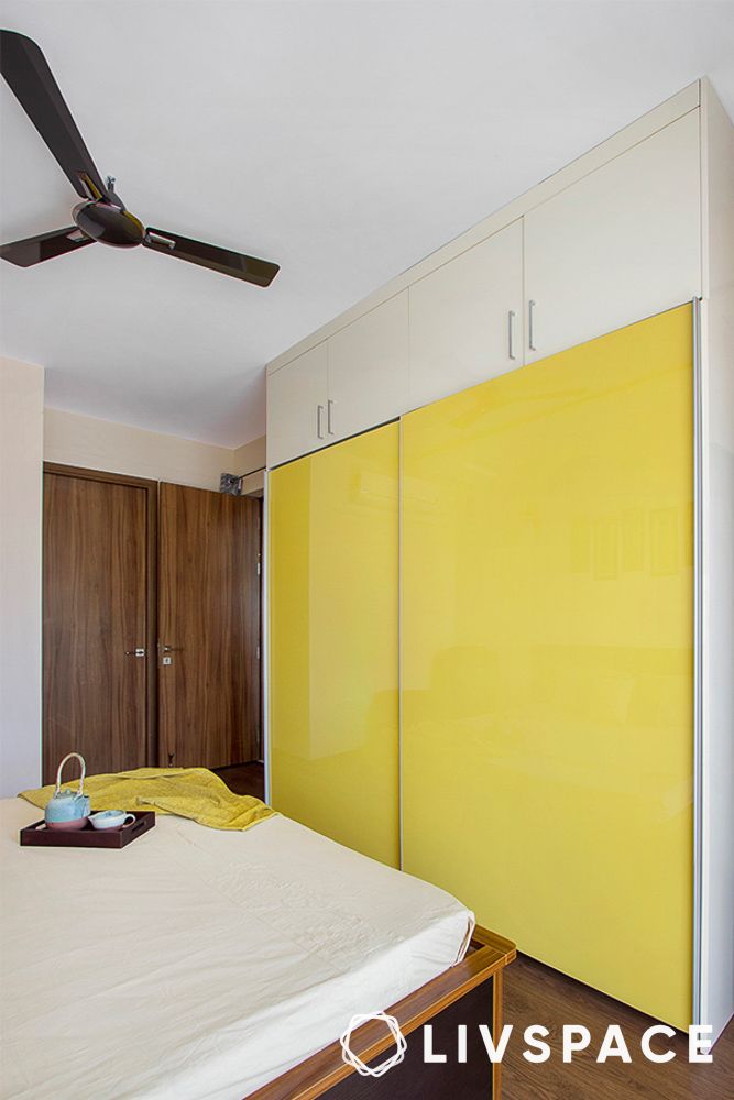 yellow-sliding-wardrobe-design