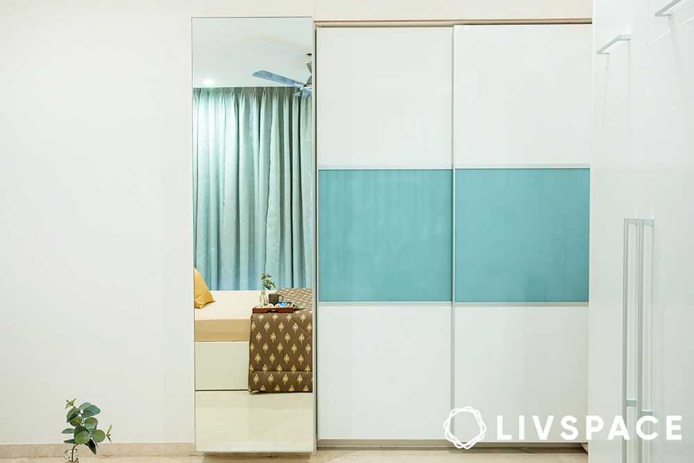 pastel-sliding-wardrobe-design-with-mirror-panelling