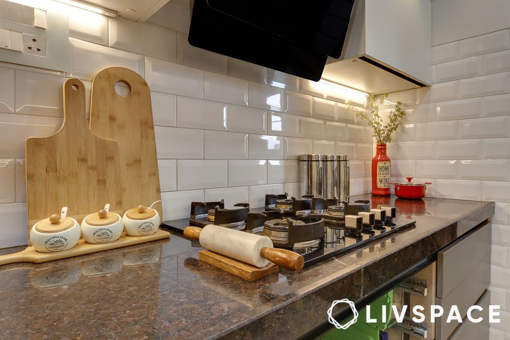 slab-granite-kitchen-countertop-design-in-brown