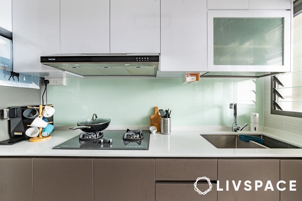 types of tiles glass
