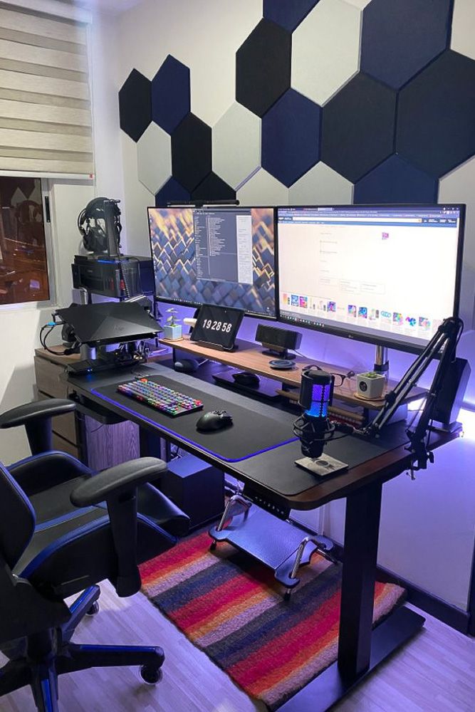 video-game-setup-in-bedroom-with-wall-design