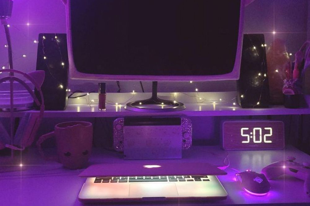 game-room-setup-with-fairy-lights
