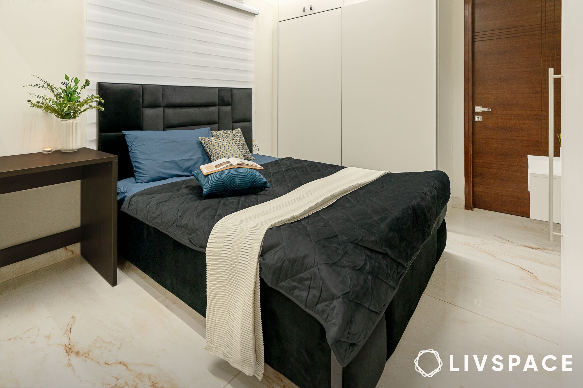 vasavi solitaire heights daughter bedroom