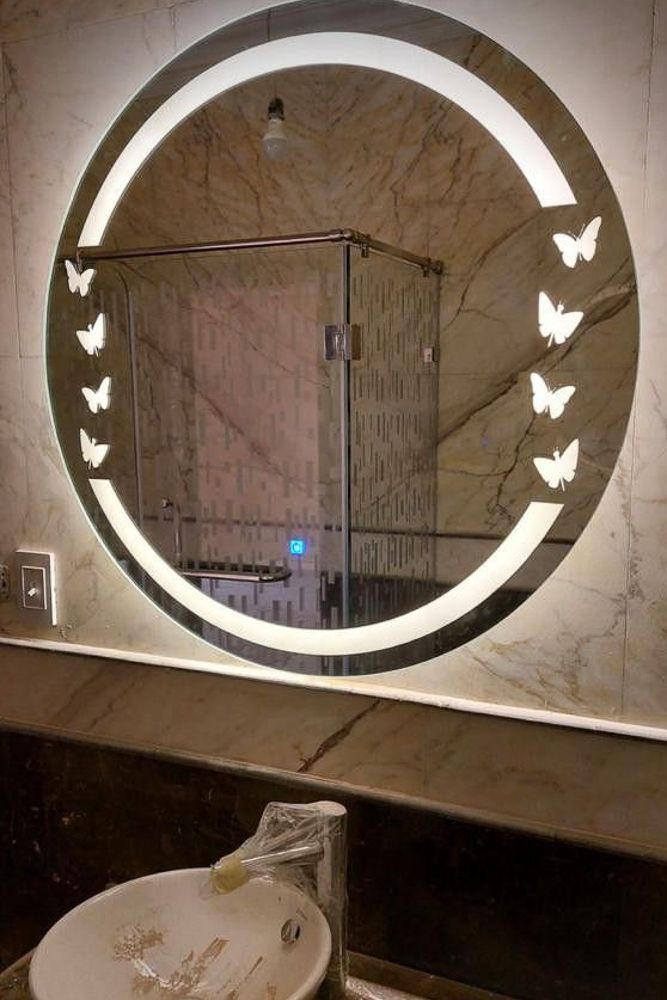 butterfly-light-on-round-mirror-design