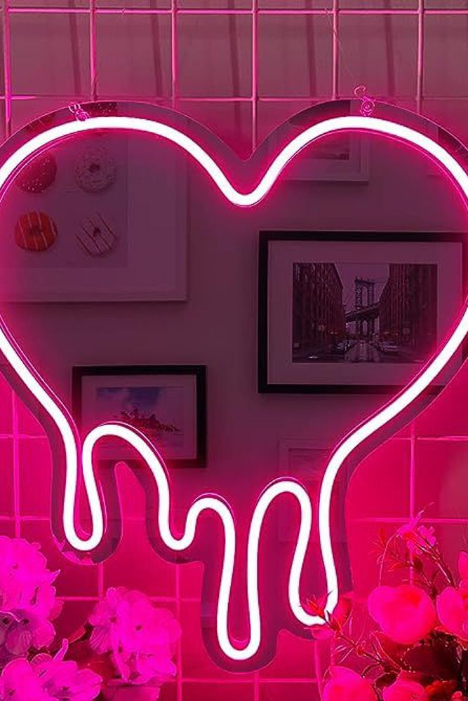 pink-heart-light-mirror