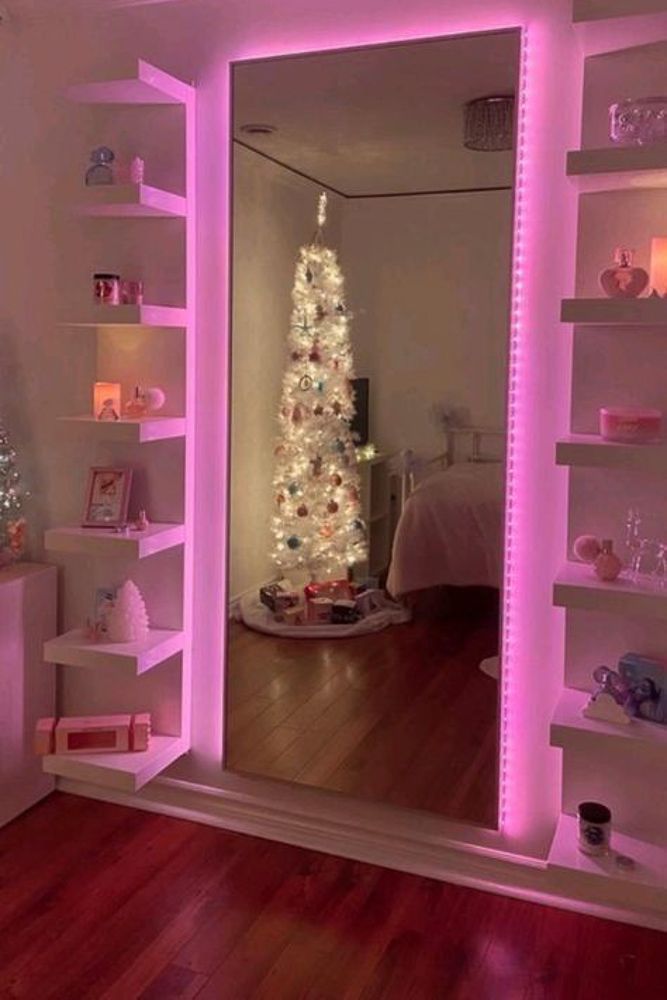 pink-mirror-light-design-idea