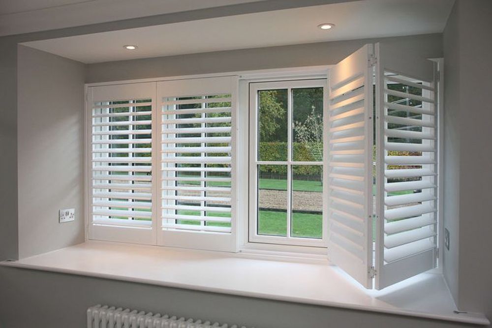 louvered-windows-for-modern-home-decor