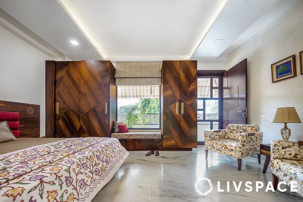 fancy-glass-door-design-bedroom