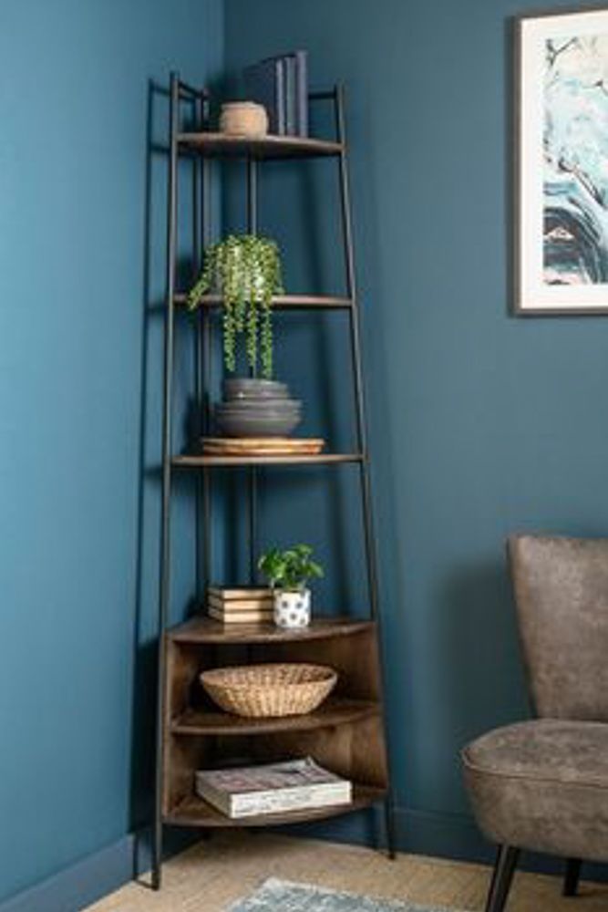 cast-iron-shelf-design