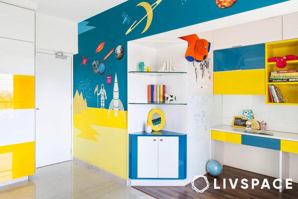 yellow-blue-white-house-painting-colours