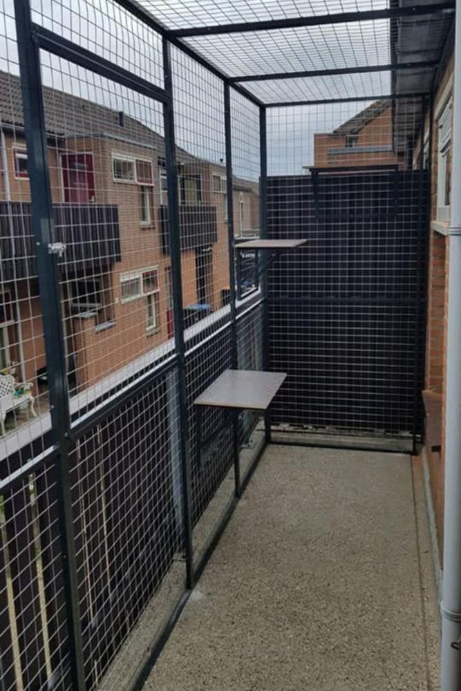 mesh-balcony-grill-design-idea