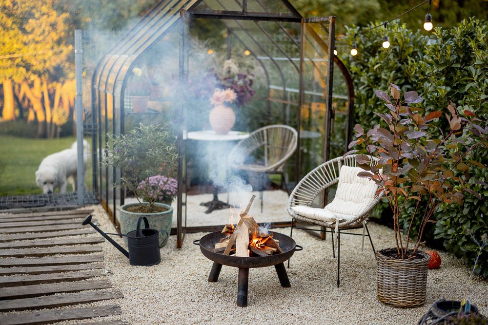 low-cost-simple-rooftop-design-bonfire