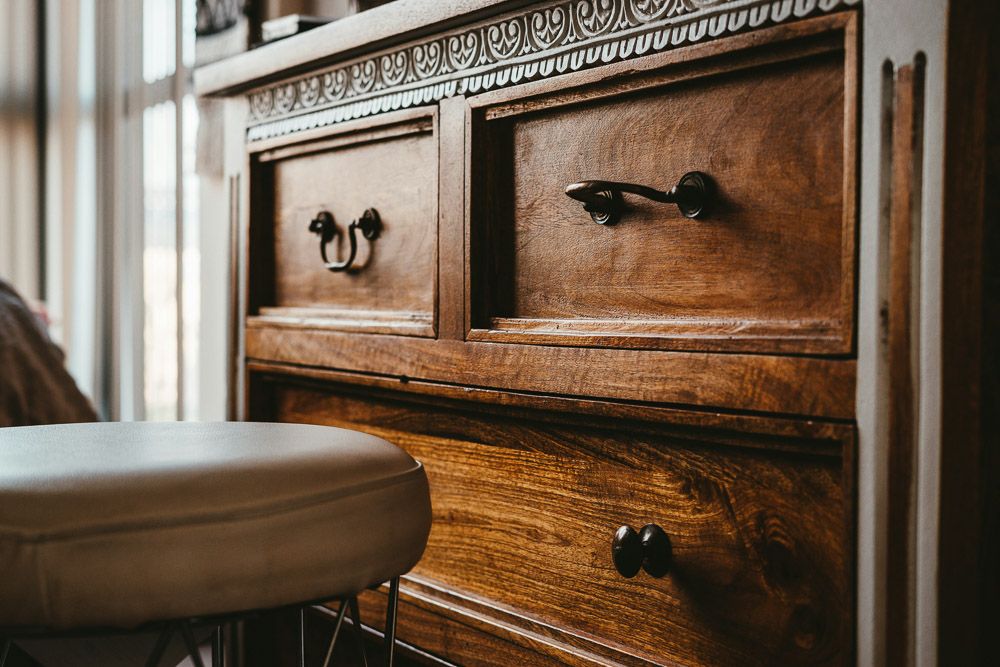 traditional-drawer-handle-design