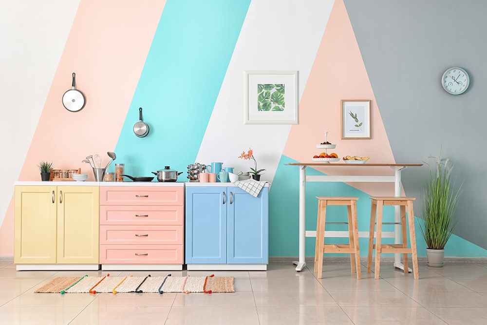 painting ideas for decorative wall in a kitchen