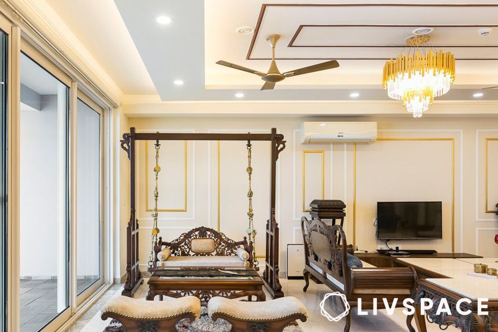 Traditional-Home-Design-Living-Room-Layout