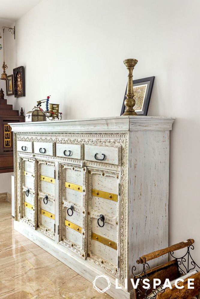 vintage interior design chest of drawers