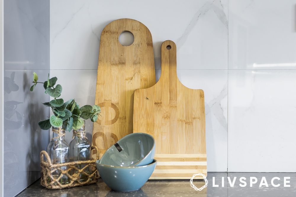 wooden chopboard decor