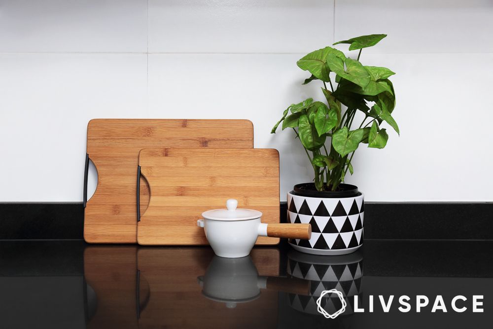 wooden chopboard display