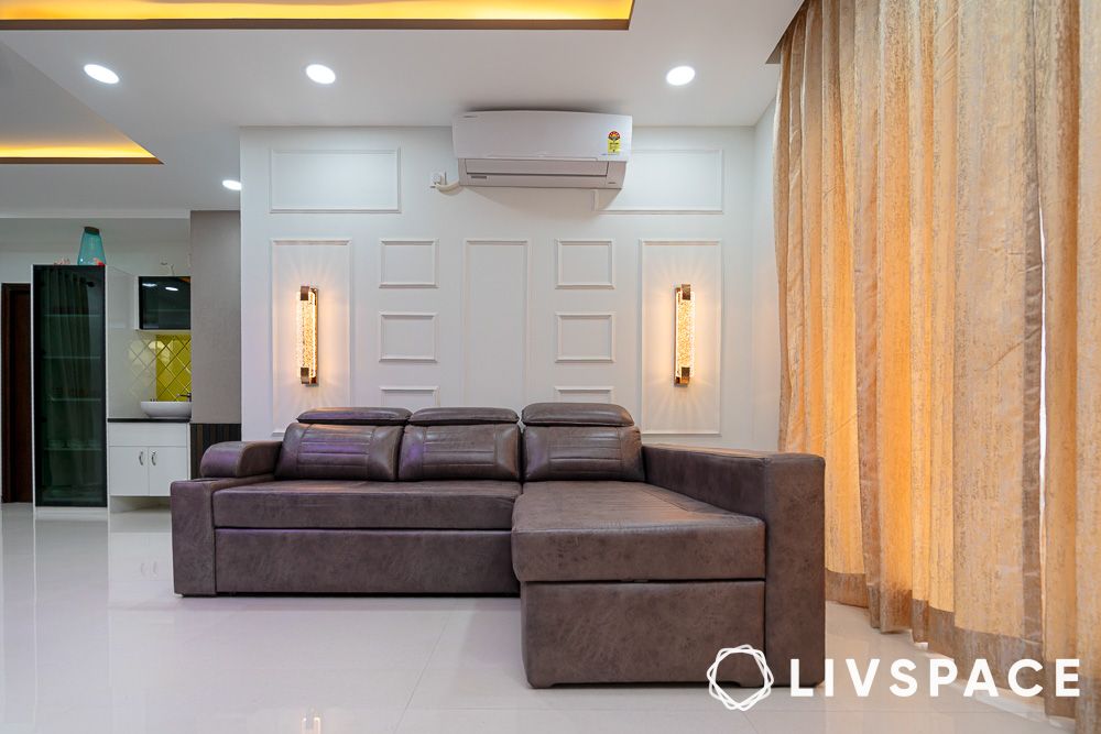 wainscotting living room design