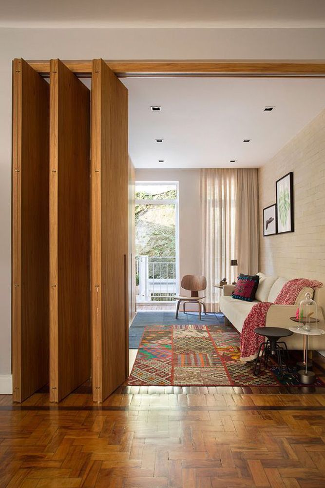 Folding veneer wood door design