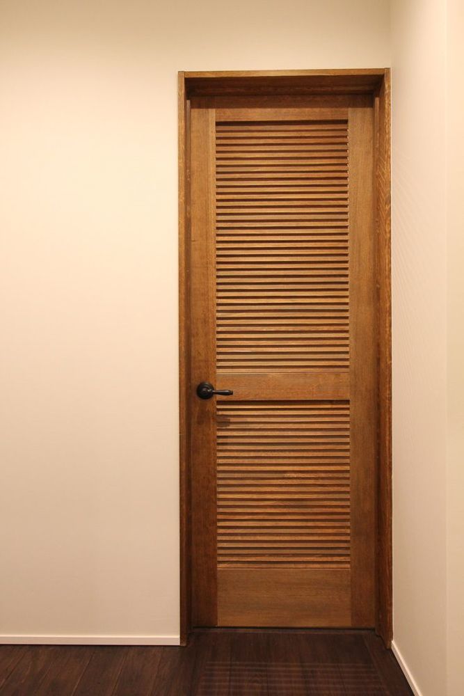 Louvred modern veneer door design idea