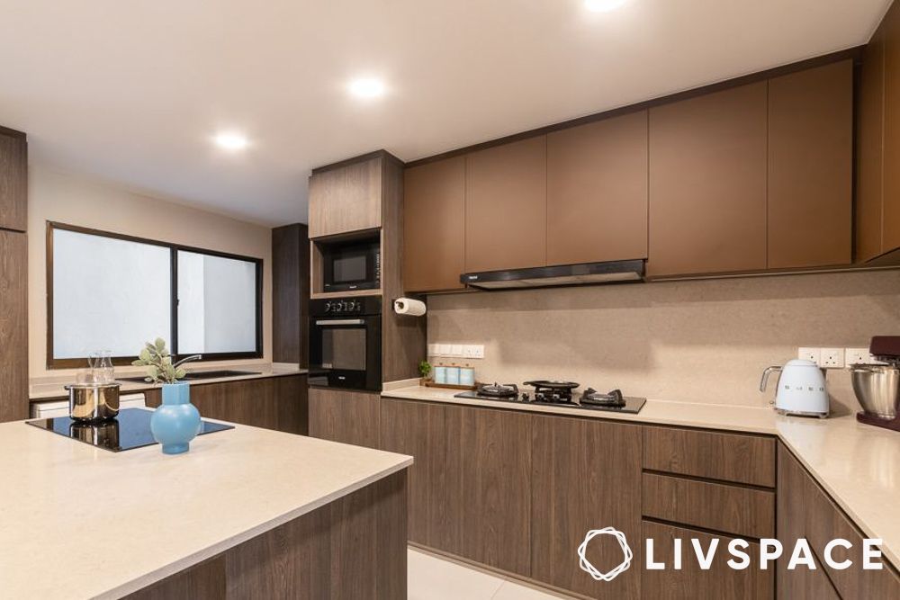 brown kitchen colour as per vastu