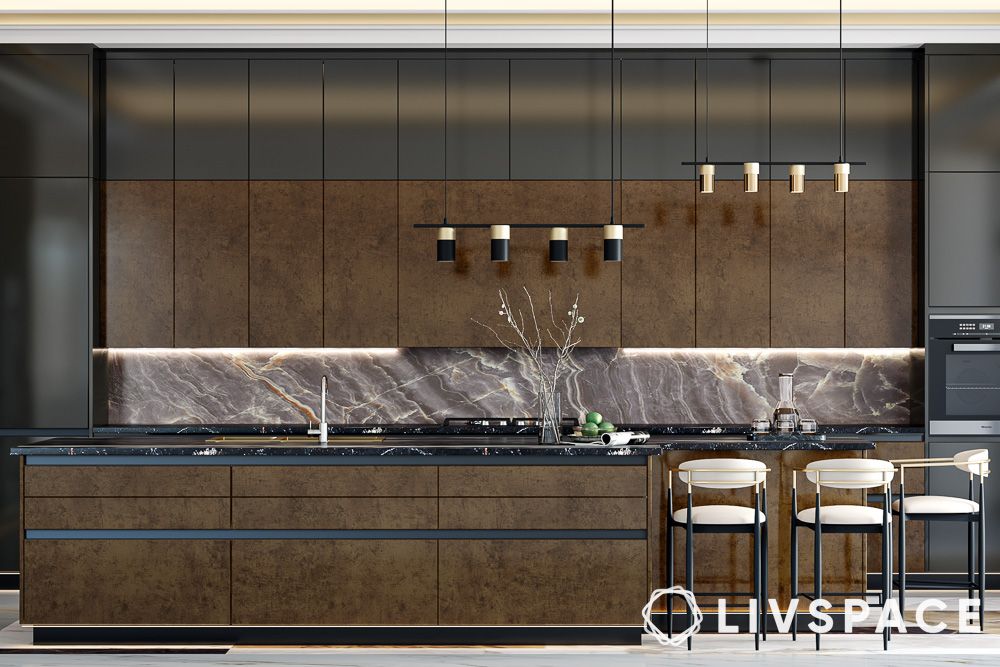 regalia kitchen design with marble backsplash in a luxury home