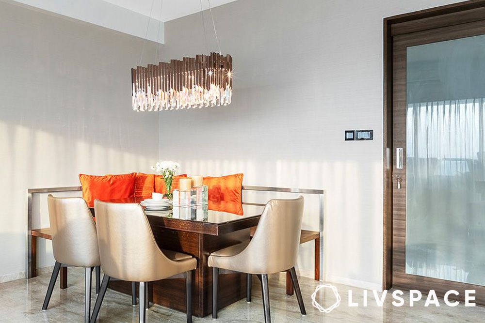 Dining room lighting design for a modern house