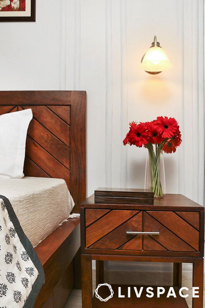 Corner lighting and decor for your home