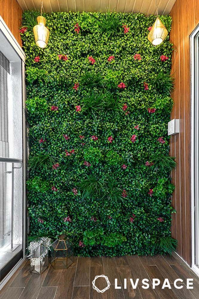 Garden or balcony decoration with lighting