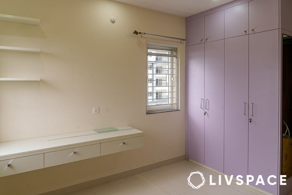lilac wardrobe in offwhite bedroom