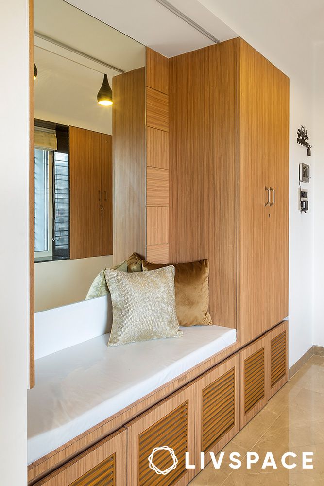 corner wardrobe with seating