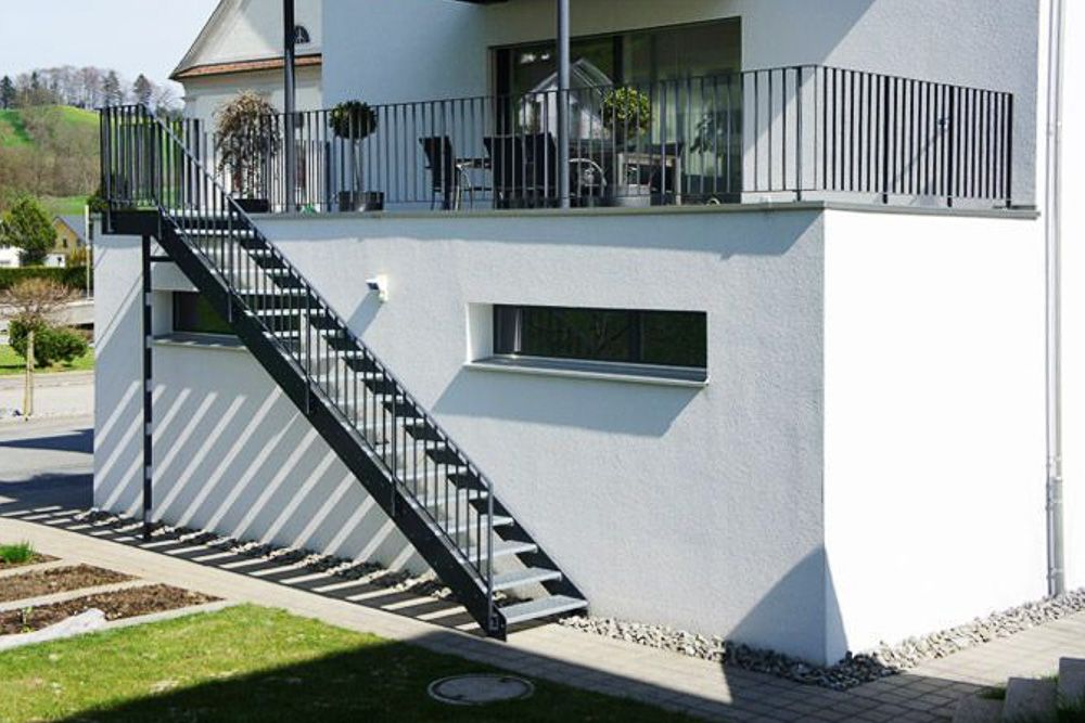 vastu design for outside staircase