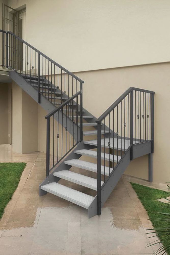 vastu for external staircase