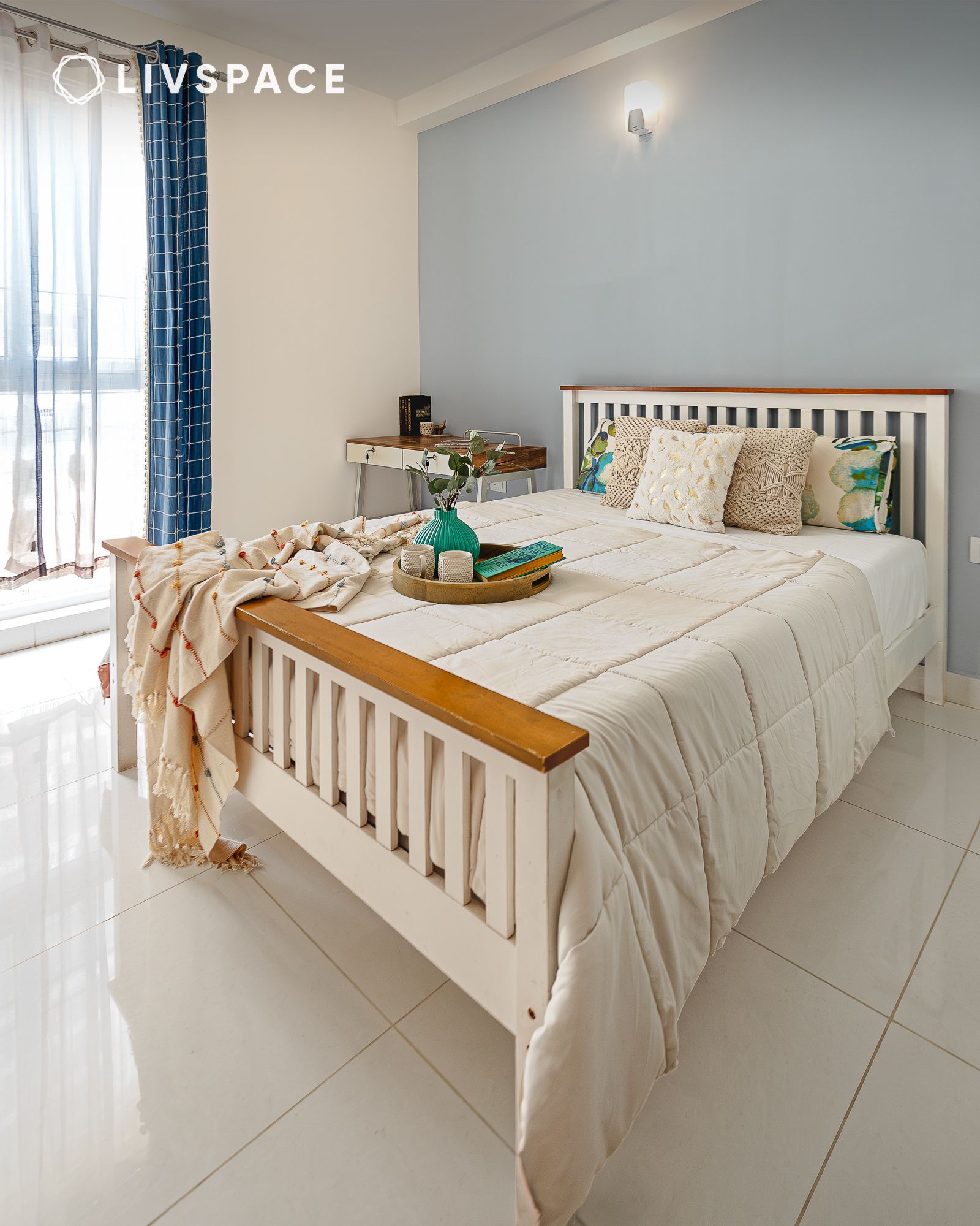 white modern mid century design 1