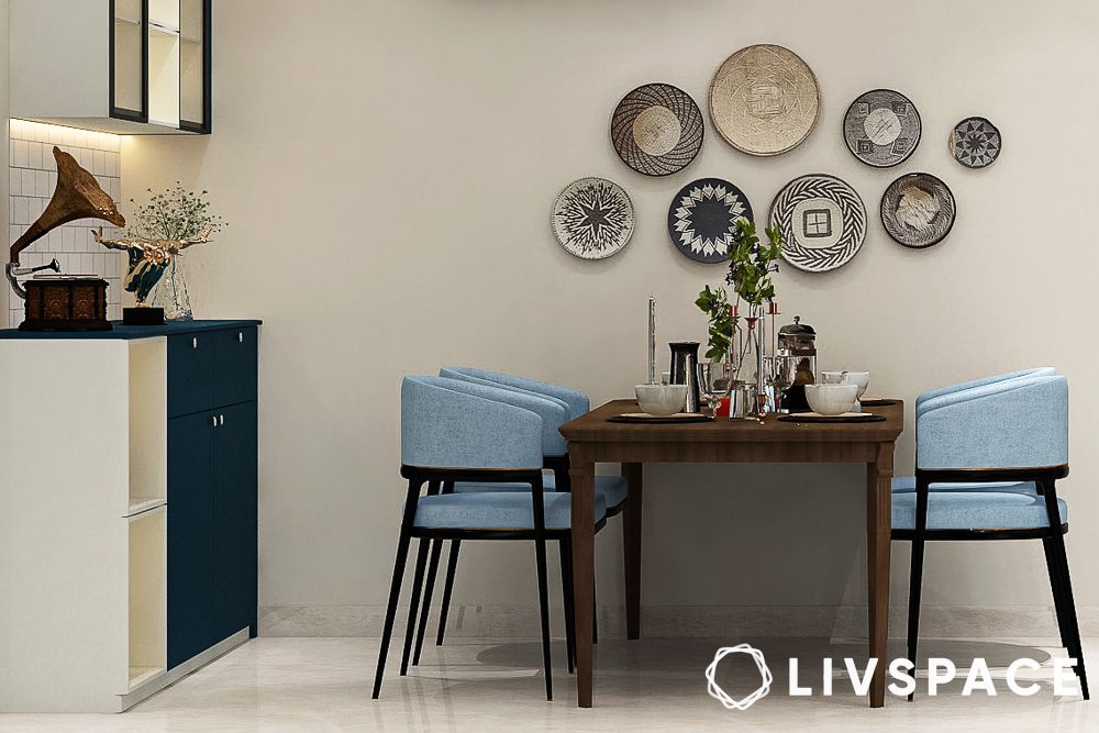 Small dining room wall decor idea with decorative plates