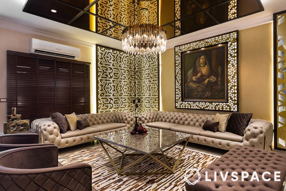 vintage painting with latticework