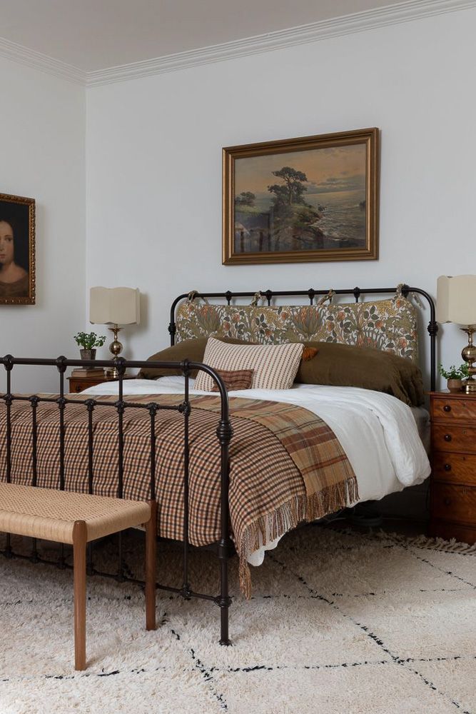 black metallic open frame bed