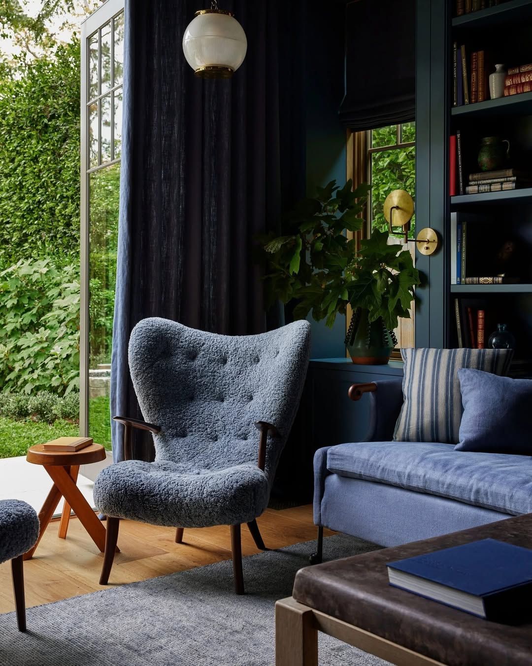 jennifer garner reading corner