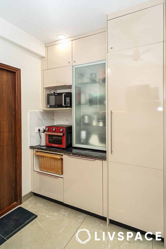 additional modular unit in the kitchen