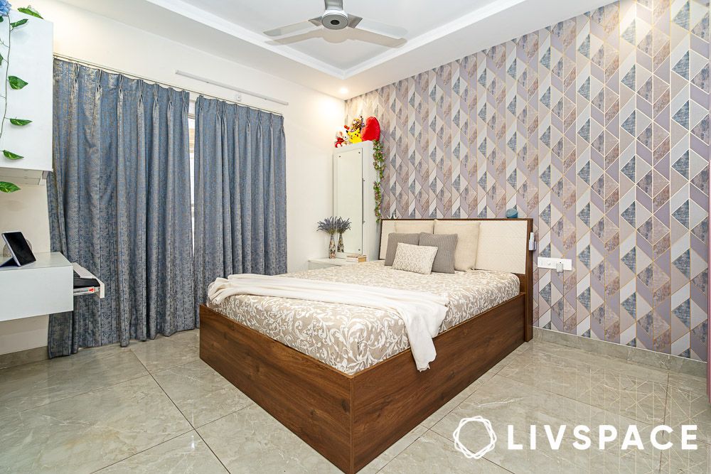 bedroom design with wallpaper