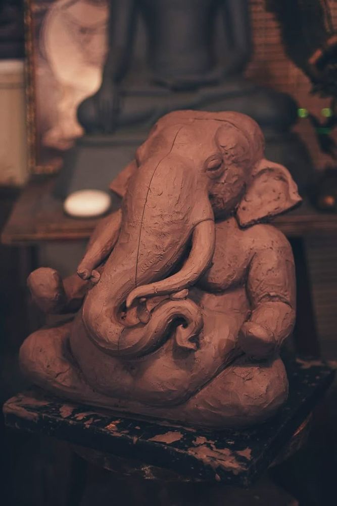 eco friendly ganesha idol made with terracotta