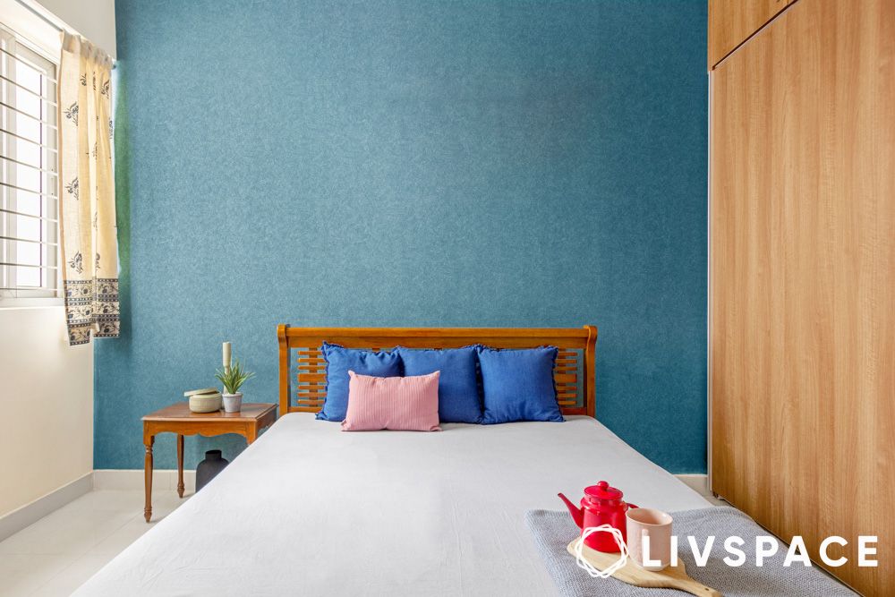 blue colour bedroom wall