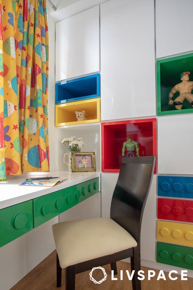 Kids wardrobe with open shelves