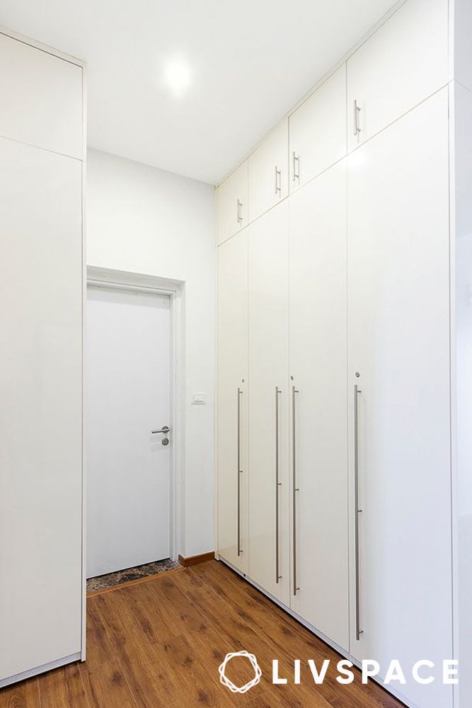 privacy with walk in closet