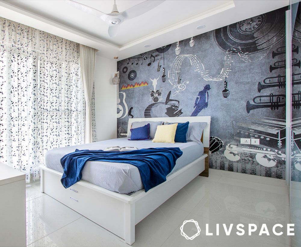 Double layer POP ceiling with fan pocket in an Ahmedabad bedroom