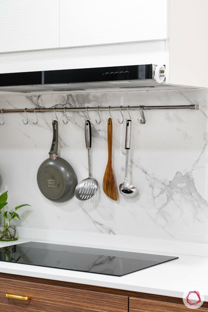kitchen-cabinets-laminate-gold-handles