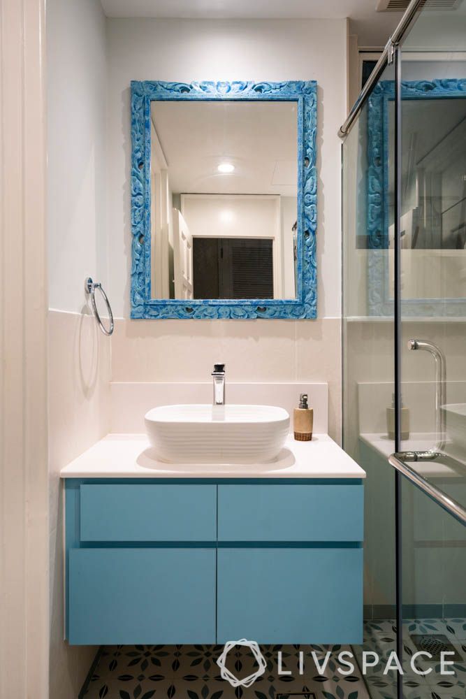 HDB bathroom designs_lighting_ceiling light 