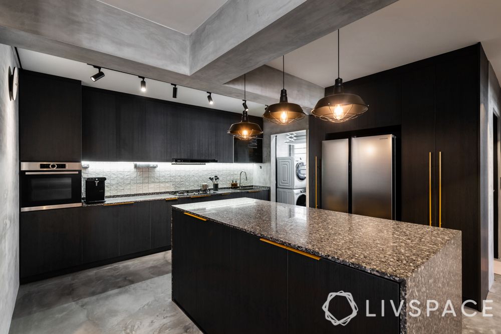 kitchen-with-island-granite countertop-storage