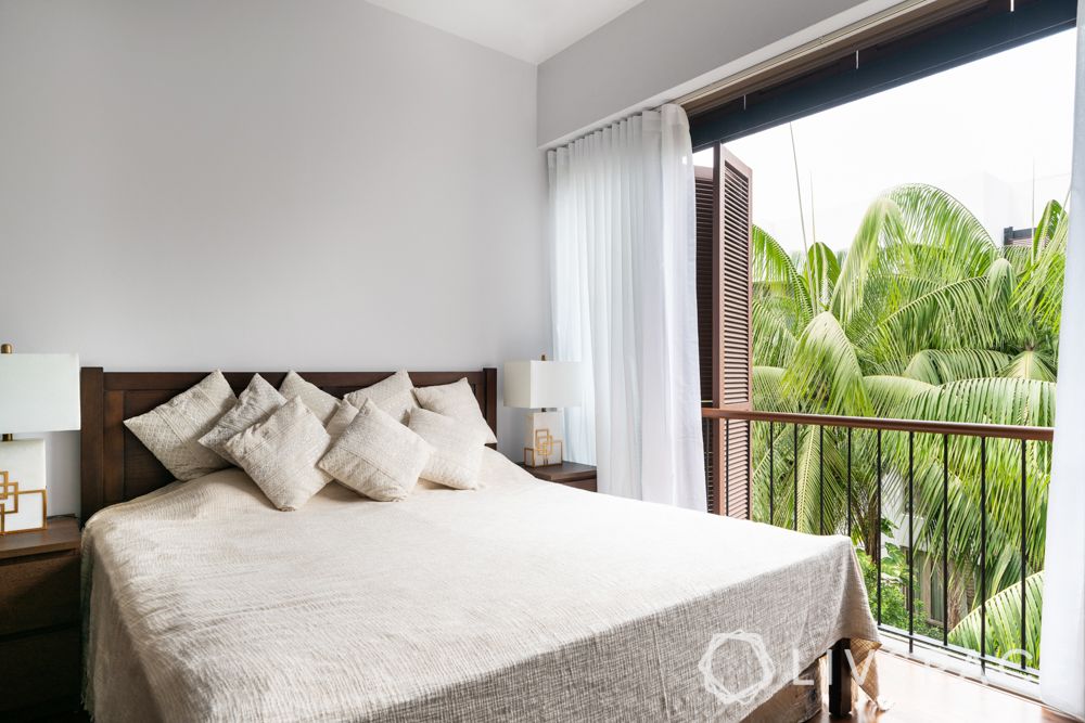 palm grove condo-bedroom-balcony